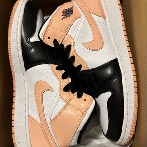 Jordan 1 size 7 boys